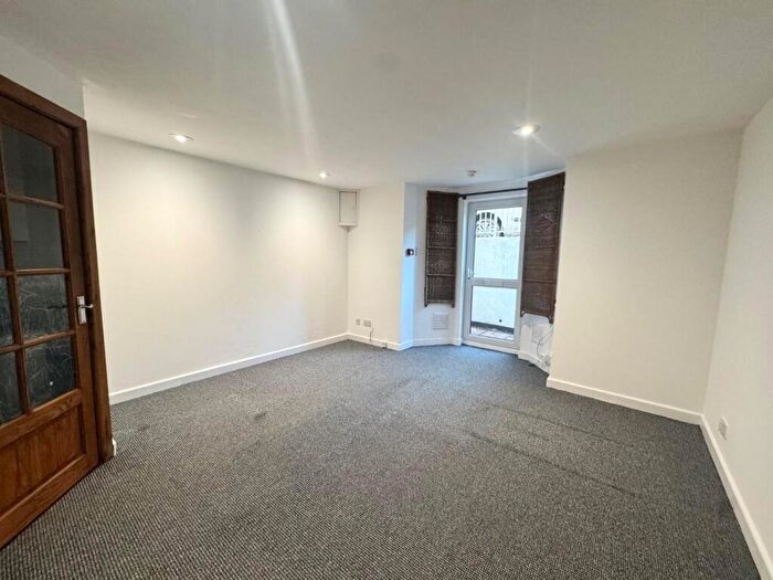 Studio To Rent In Union Street, Maidstone, ME14