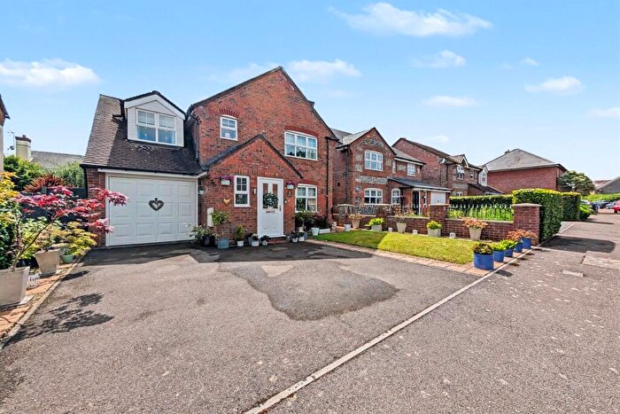 4 Bedroom Detached House For Sale In Blandford, DT11