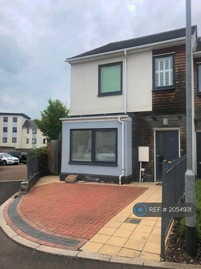 3 Bedroom Terraced House To Rent In Potter Mews, Colchester, CO4