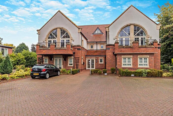 2 Bedroom Apartment For Sale In Milestone Court, Doncaster, DN4