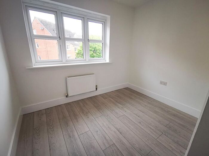 4 Bedroom Town House To Rent In Dukesfield, Shiremoor, NE27