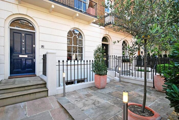 5 Bedroom Detached House To Rent In Cliveden Place, Sloane Square, Belgravia, SW1W