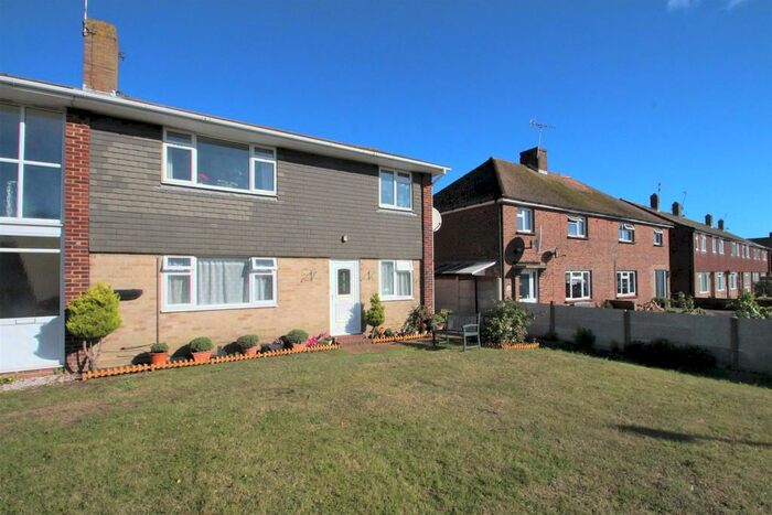 2 Bedroom Ground Flat To Rent In Harrison Road, Worthing, BN14