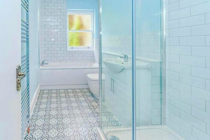 2 Bedroom Flat To Rent In Victoria Crescent, Crystal Palace, London, SE19