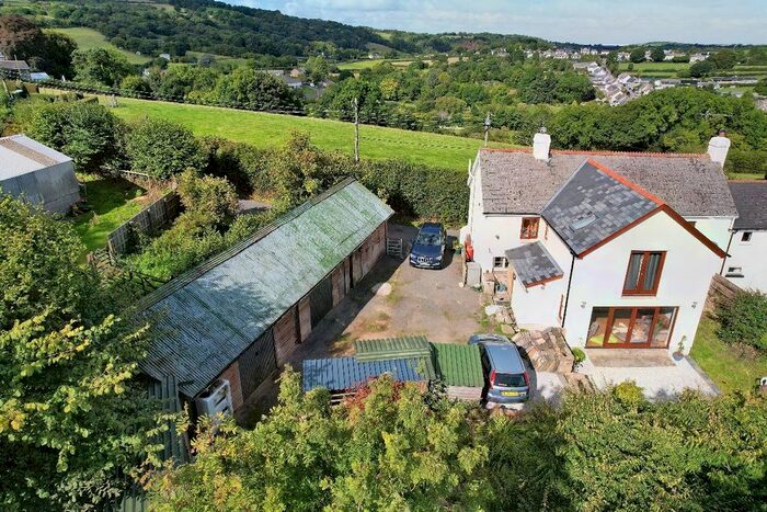 4 Bedroom Semi-Detached House For Sale In Watershead House, South Zeal, Okehampton, EX20