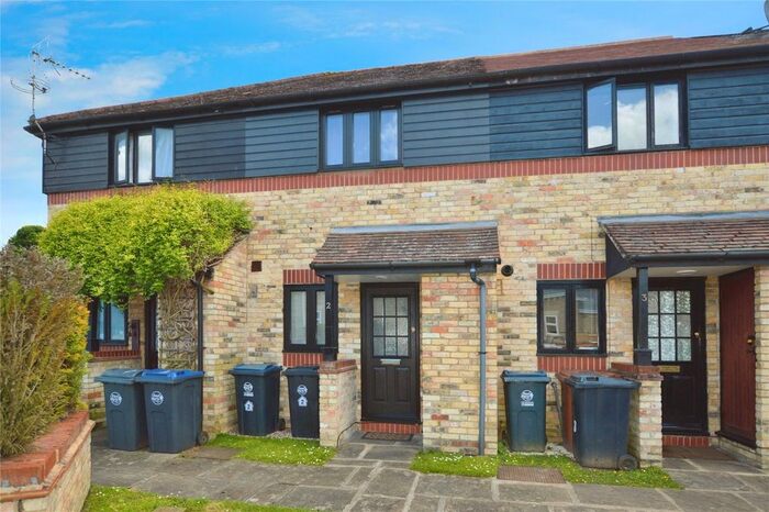 2 Bedroom Terraced House To Rent In Masons Court, Bishop's Stortford, Hertfordshire, CM23