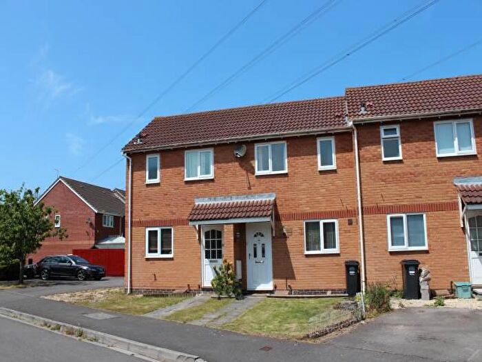 2 Bedroom House To Rent In Selwood Close, Locking Castle, Weston-super-Mare, BS22