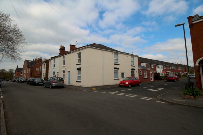 5 Bedroom Terraced House To Rent In Comyn Street, Leamington Spa, CV32