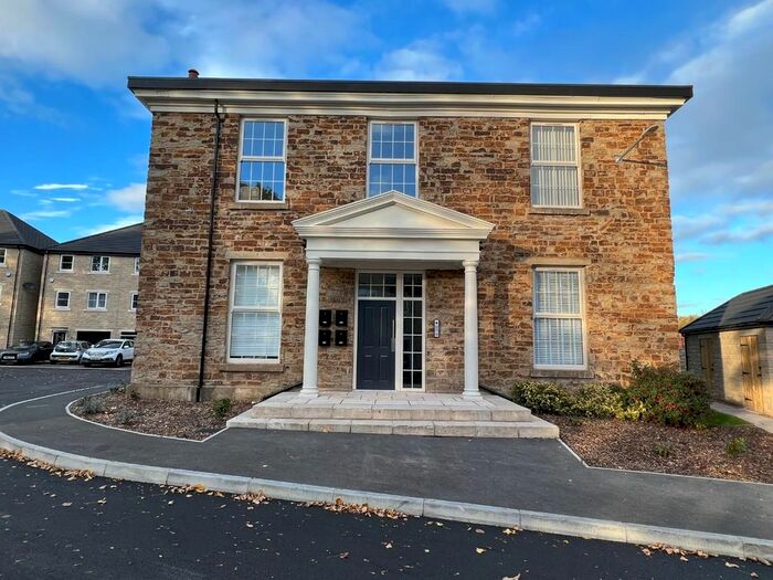 2 Bedroom Flat To Rent In Thornfield House, Gratton Place, Chesterfield, S41