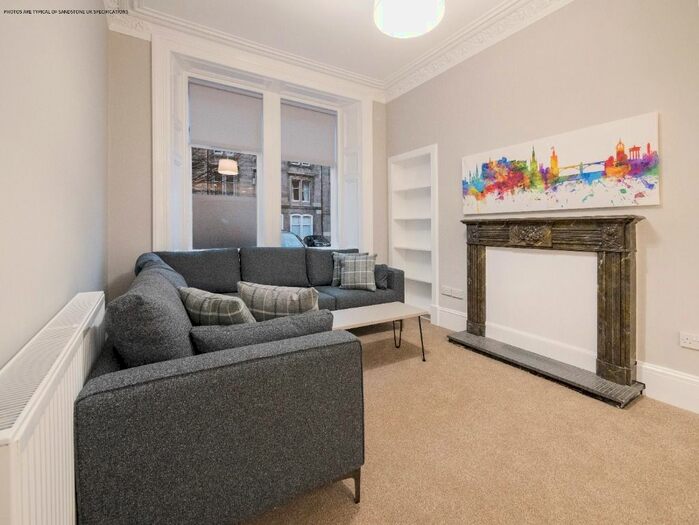 2 Bedroom Flat To Rent In Smith Street, City Centre, Dundee, DD3