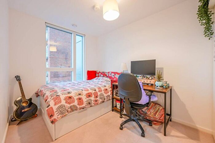 2 Bedroom Flat For Sale In Corsican Square, , Bow, London, E3