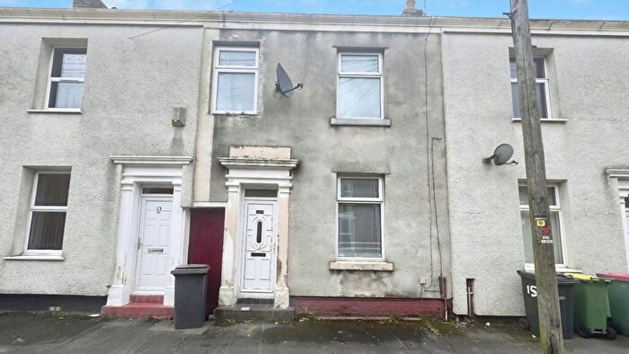 3 Bedroom Terraced House For Sale In Holstein Street, Preston, Lancashire, PR1