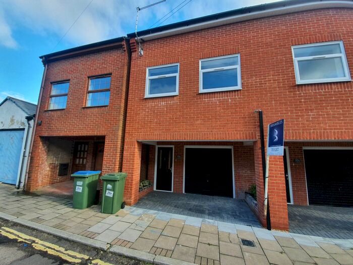 3 Bedroom Terraced House To Rent In Bath Street, Southampton, SO14