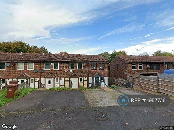 2 Bedroom End Of Terrace House To Rent In Heritage Road, Chatham, ME5