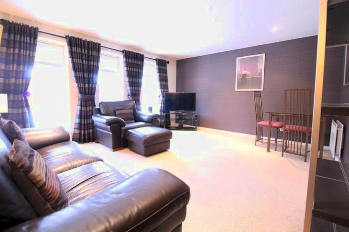 2 Bedroom Flat To Rent In Dempsey Court, Queens Lane North, Aberdeen, AB15