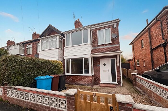 3 Bedroom Terraced House To Rent In Grangeside Avenue, Hull, HU6