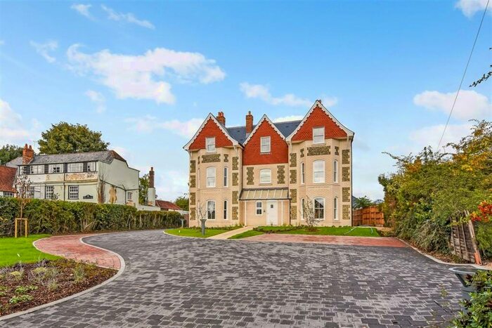 2 Bedroom Flat To Rent In Fishbourne Road West, Fishbourne, PO19