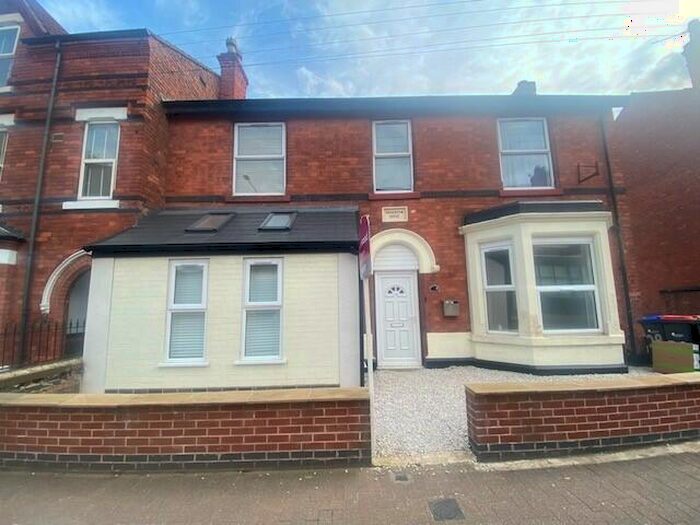 1 Bedroom Flat To Rent In Annesley Road, Hucknall, NG15