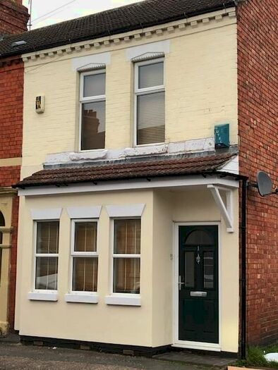 2 Bedroom Terraced House To Rent In Symington Street, Northampton, NN5