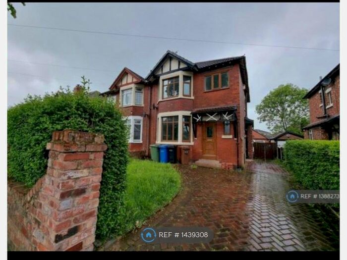 3 Bedroom Semi-Detached House To Rent In Adswood Road, Stockport, SK3