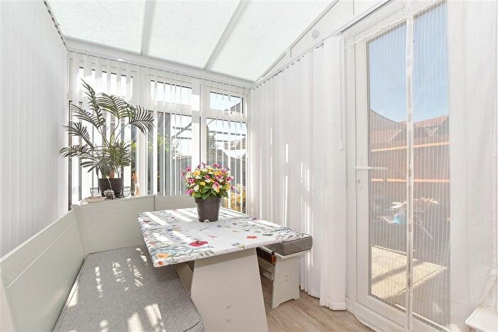 2 Bedroom Semi-Detached House For Sale In Dumbrell Drive, Paddock Wood, Kent, TN12