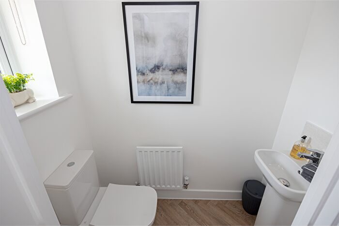 4 Bedroom Semi-Detached House To Rent In Leaf Living At Buckler's Park, Donald Campbell Way, Crowthorne, RG45