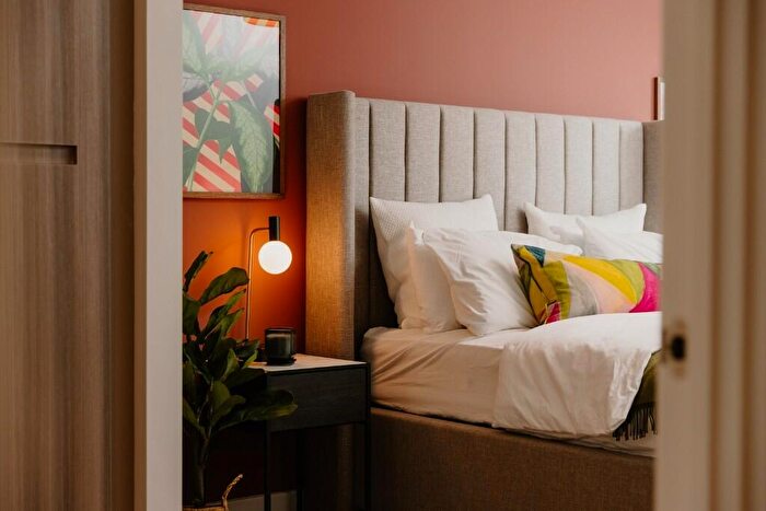 2 Bedroom Apartment To Rent In Angel Gardens, Rochdale Road, Manchester, M4