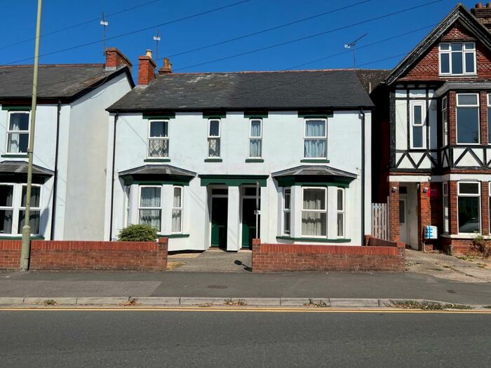 1 Bedroom Flat To Rent In Queens Road, Newbury, RG14