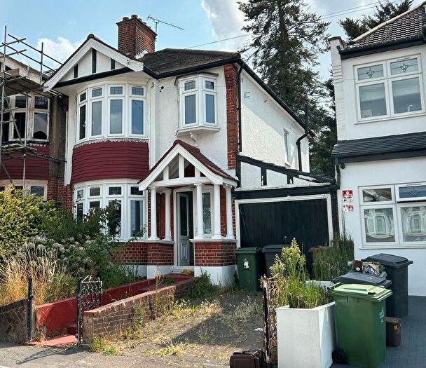 3 Bedroom Semi-Detached House For Sale In Hillside Gardens, Walthamstow, London, E17
