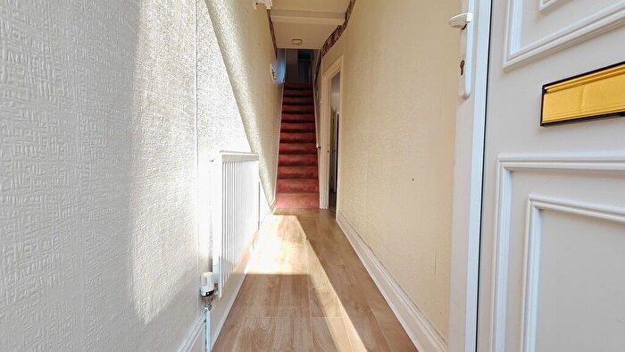 3 Bedroom Terraced House To Rent In Moffatt Terrace, Wellingborough, NN8