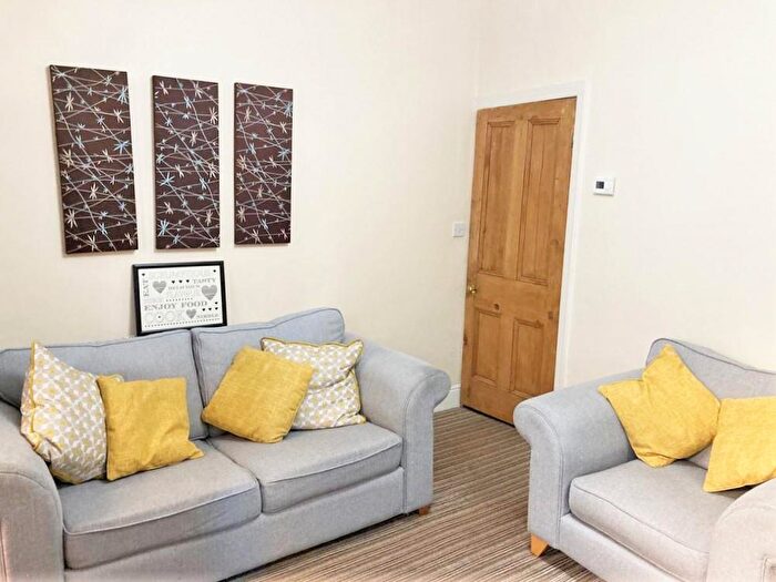 3 Bedroom House To Rent In Bute Street, Sheffield, S10