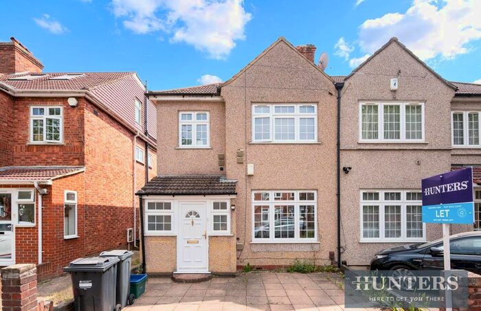 3 Bedroom Semi-Detached House To Rent In Spring Grove Crescent, Hounslow, TW3