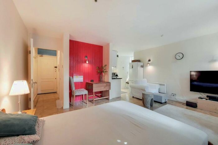 Studio To Rent In Kidbrooke Grove, Kidbrooke, London, SE3