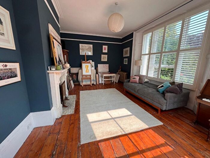 4 Bedroom Maisonette To Rent In Wellington Road, Brighton, BN2