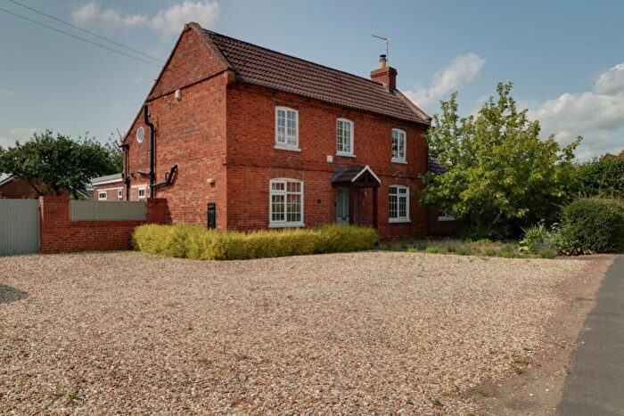 4 Bedroom Detached House For Sale In Main Street, Marston, Grantham, Lincs, NG32