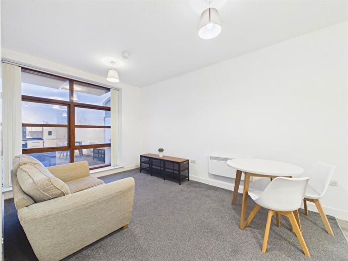 1 Bedroom Flat To Rent In Pelham Road, Sherwood, NG5