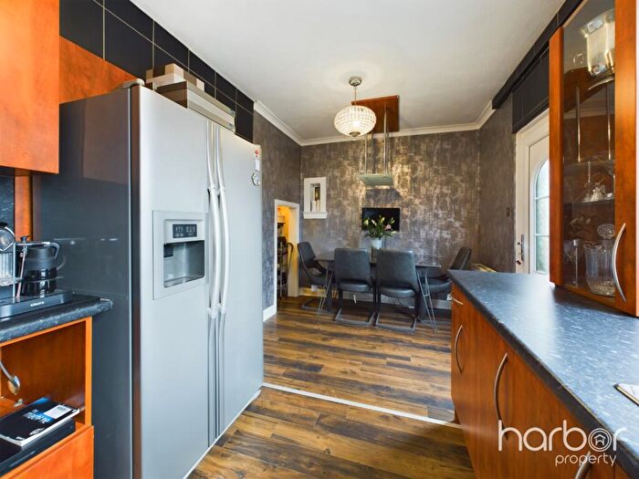 2 Bedroom Semi-Detached House For Sale In Coats Crescent, Garrowhill, Glasgow, City Of Glasgow, G69