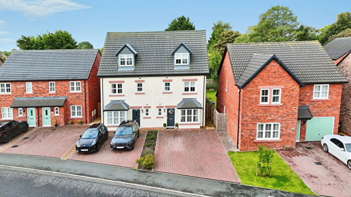 4 Bedroom Semi Detached House For Sale In Garrett Way, Carlisle, Cumberland, CA3