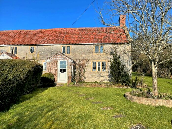 3 Bedroom Semi-Detached House For Sale In Wraxall, Wraxall, Shepton Mallet, BA4