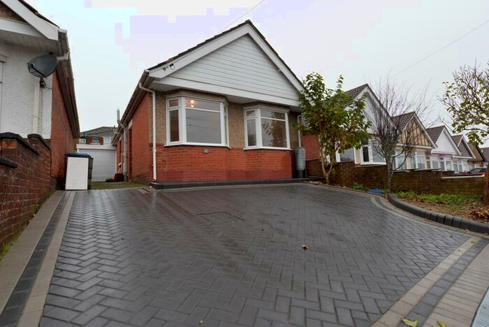 2 Bedroom Bungalow To Rent In Brightside Road, Southampton, SO16