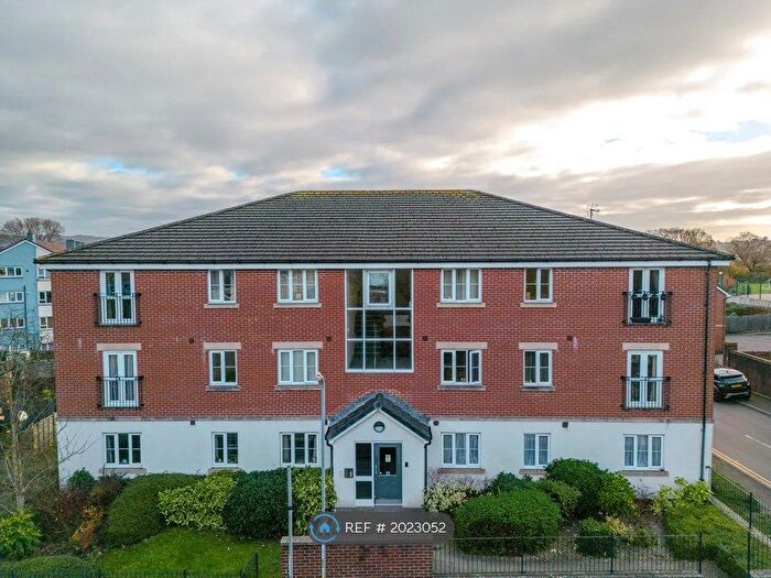 2 Bedroom Flat To Rent In Roman Way, Caerleon, Newport, NP18