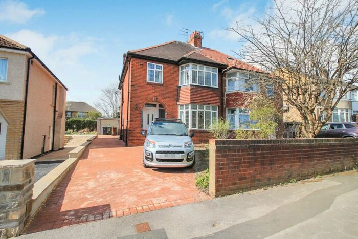 3 Bedroom Semi-Detached House To Rent In Carr Manor Road, Moortown, Leeds, LS17