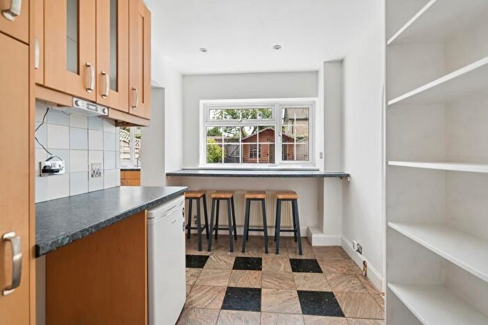 3 Bedroom Semi-Detached House To Rent In Harefield Road, Rickmansworth, WD3