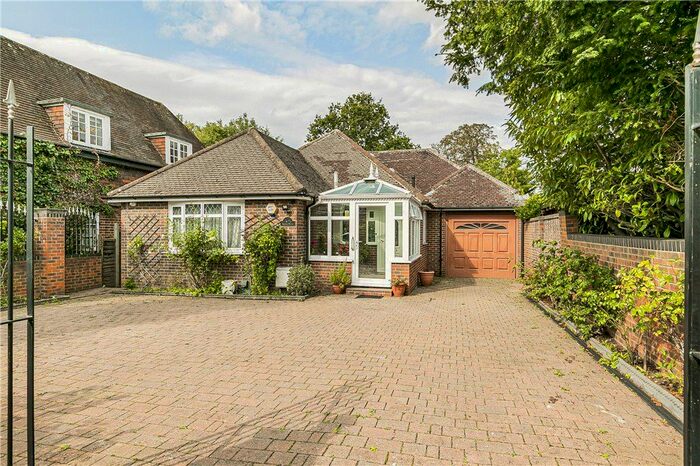 4 Bedroom Bungalow To Rent In Thetford Road, New Malden, KT3