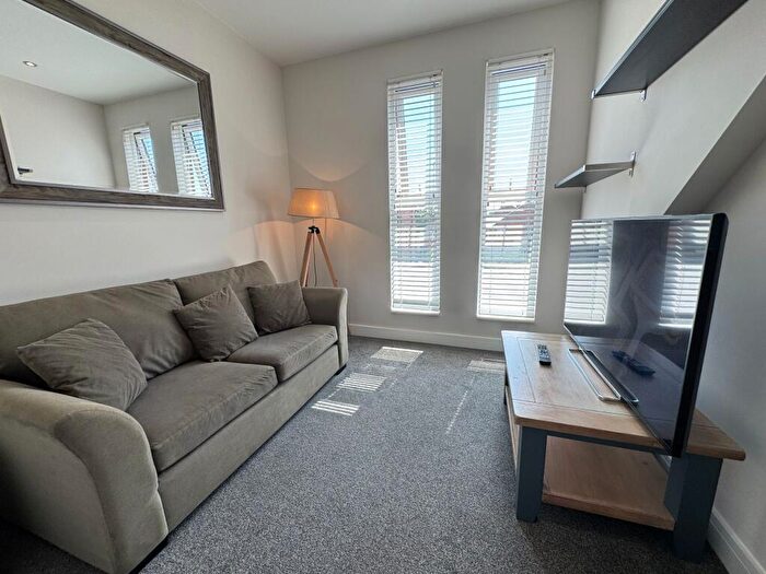 2 Bedroom House To Rent In B Clumber Road, West Bridgford, Nottingham, NG2