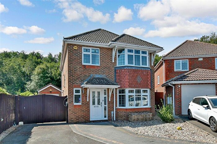 4 Bedroom Detached House For Sale In Galena Close, Sittingbourne, Kent, ME10