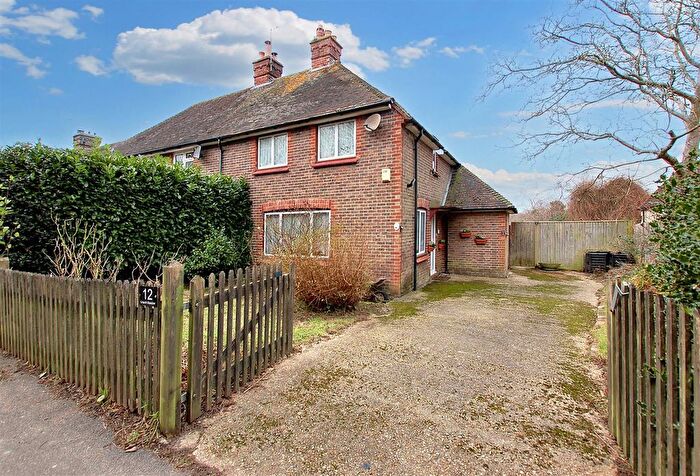 3 Bedroom Semi-Detached House For Sale In Maidstone Road, Horsmonden, Tonbridge, TN12