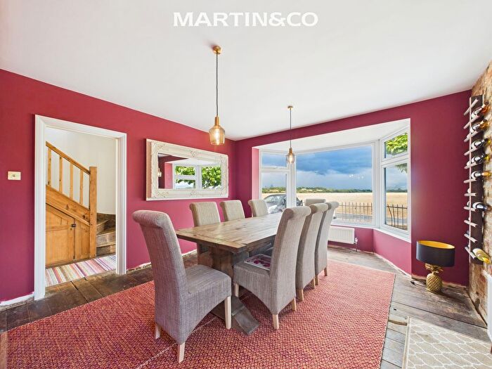 4 Bedroom Detached House For Sale In Boveney Road, Dorney, SL4