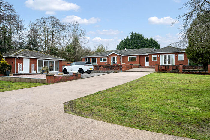 5 Bedroom Bungalow For Sale In The Manor, Plant Lane, Sandbach, CW11