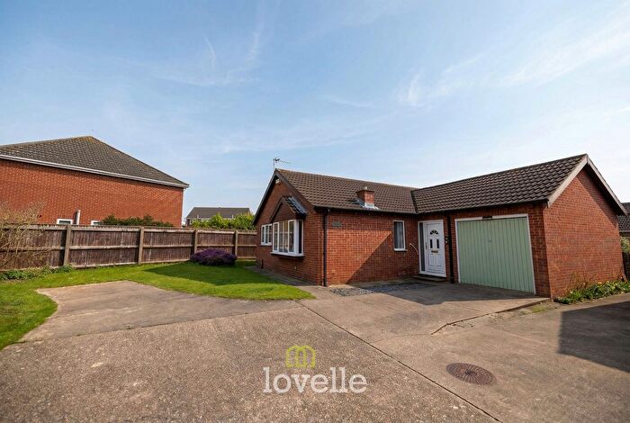 3 Bedroom Detached Bungalow For Sale In Fortuna Way, Aylesby Park, Grimsby, DN37